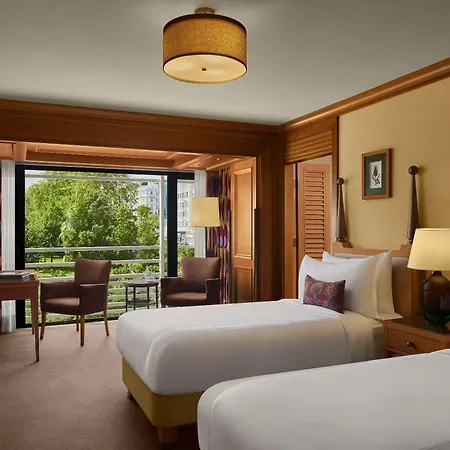 Divan Hotel