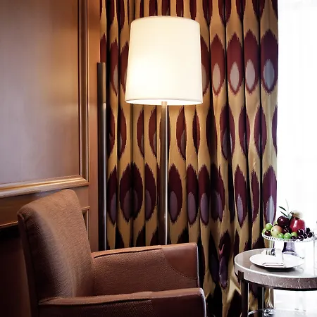 Hotell Divan 5*