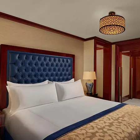 Hotell Divan 5*