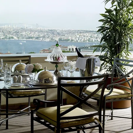 Divan 5*