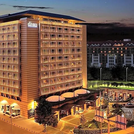 Hotel Divan 5*