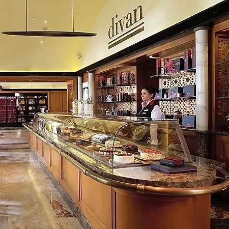 Divan 5* Istanbul