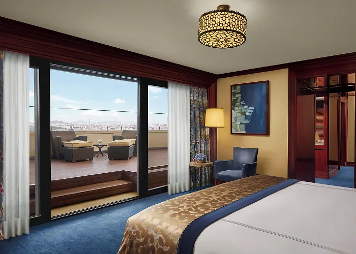 فندق ديفان إسطنبول