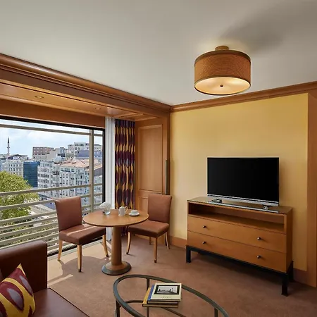 Divan 5* Istanbul