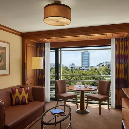Divan 5* Istambul